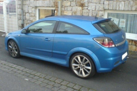 Maxton Design ZIJKANTEN ASTRA H 3-DEURS HB < OPC LOOK >