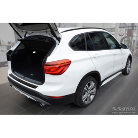 Matzwart RVS Achterbumperprotector passend voor BMW X1 (F48) 2015-2022 'Ribs'