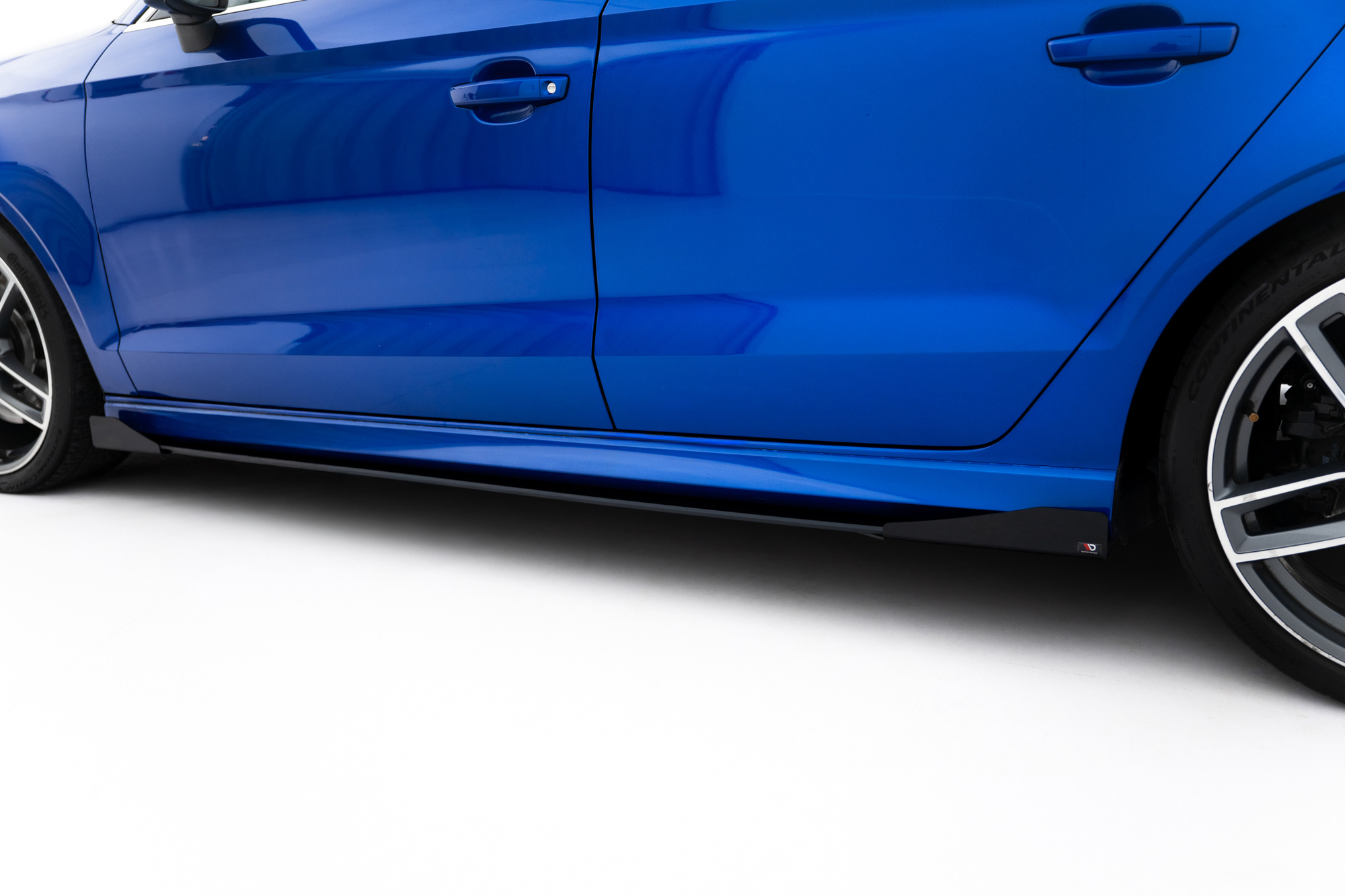 Maxton Design STREET PRO SIDESKIRTS DIFFUSERS + FLAPS AUDI S3 / A3 S-LINE SEDAN 8V