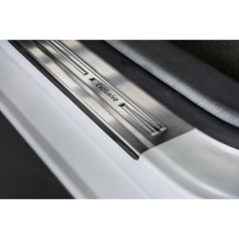 RVS Instaplijsten passend voor Toyota Yaris III 5-deurs 2014-2019 - 'Exclusive' - 4-delig