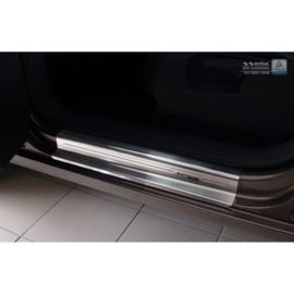 RVS Instaplijsten passend voor Volkswagen Touran 2006-2015 - 'Special Edition' - 4-delig