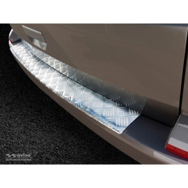 Aluminium achterbumperprotector passend voor Volkswagen Transporter T6 2015- & FL 2019- (met achterklep)