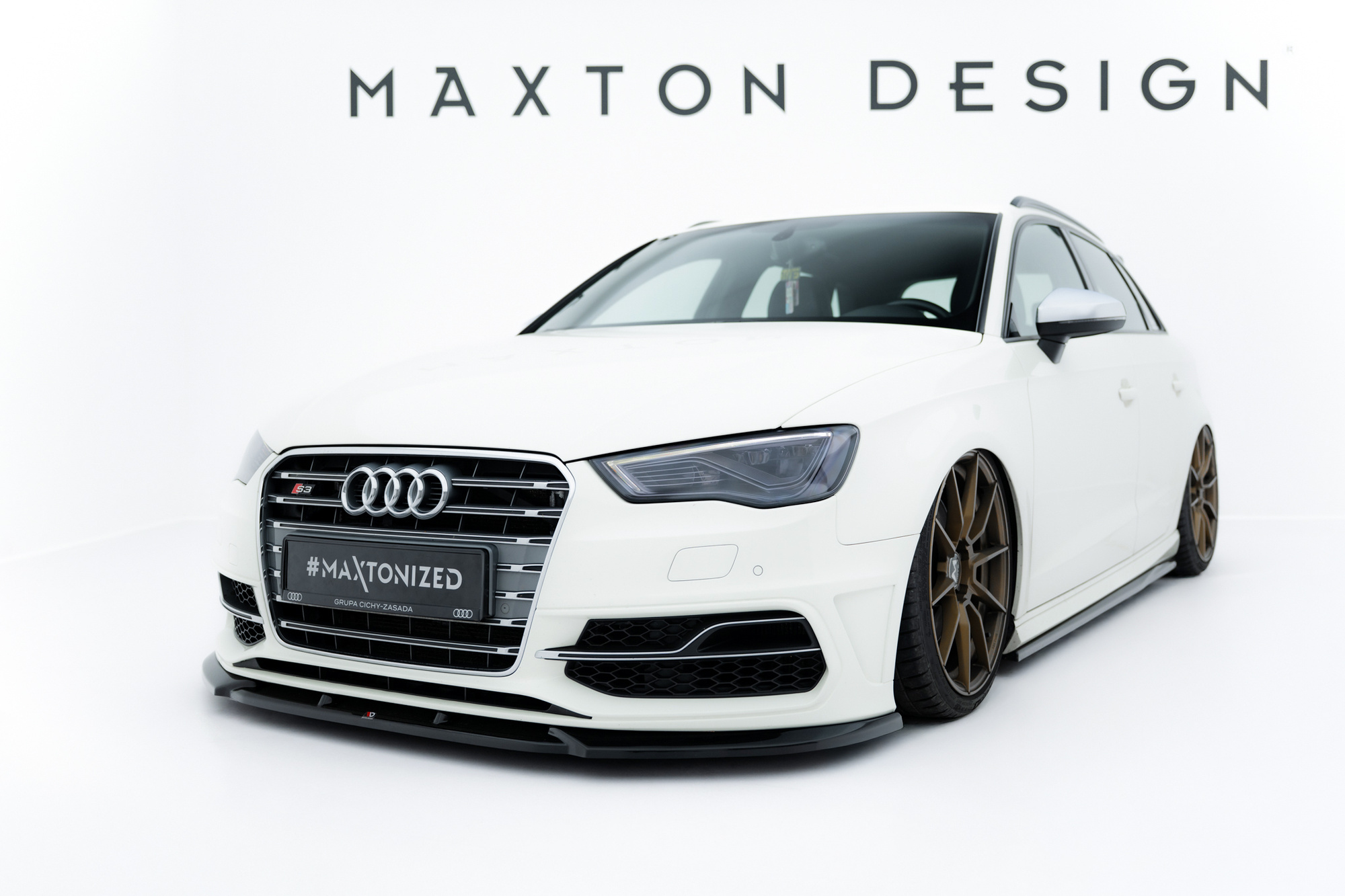 Maxton Design VOORSPLITTER V.2 AUDI S3 / A3 S-LINE SPORTBACK / HATCHBACK 8V