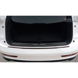 Carbon Achterbumperprotector passend voor Audi Q3 2011-2015 & 2015- Rood-Zwart Carbon