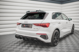 Maxton Design ACHTERPANEEL + UITLAATEINDEN IMITATIE AUDI A3 S-LINE SPORTBACK 8Y Gloss Black