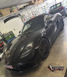 🔥❤️ Wat vinden jullie van rode remklauwen op deze Porsche Boxster? 🔥❤️