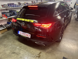 🤟🤟Deze klant zijn Splinternieuwe Mercedes CLA 200 Shooting Brake mogen voorzien van GELE Details🤟🤟  👉Owner Insta: _cla_dikkenek