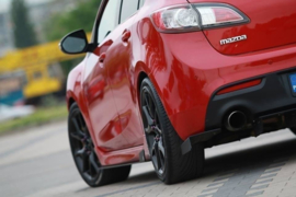Maxton Design RACING ZIJKANTEN RUITEN DIFFUSERS MAZDA 3 MK2 MPS
