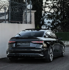 Oneway Complete bodykit passend voor Audi A3 (8Y) Sedan 2020-2024 excl. S-Line/S3/RS3 - Glanzend zwart