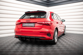 Maxton Design STREET PRO ACHTERPANEEL + KLEPPEN AUDI A3 SPORTBACK 8Y Gloss Black