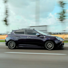 Oneway Set Sideskirts passend voor Alfa Romeo Giulietta Sport 2010-2020 - Glanzend zwart