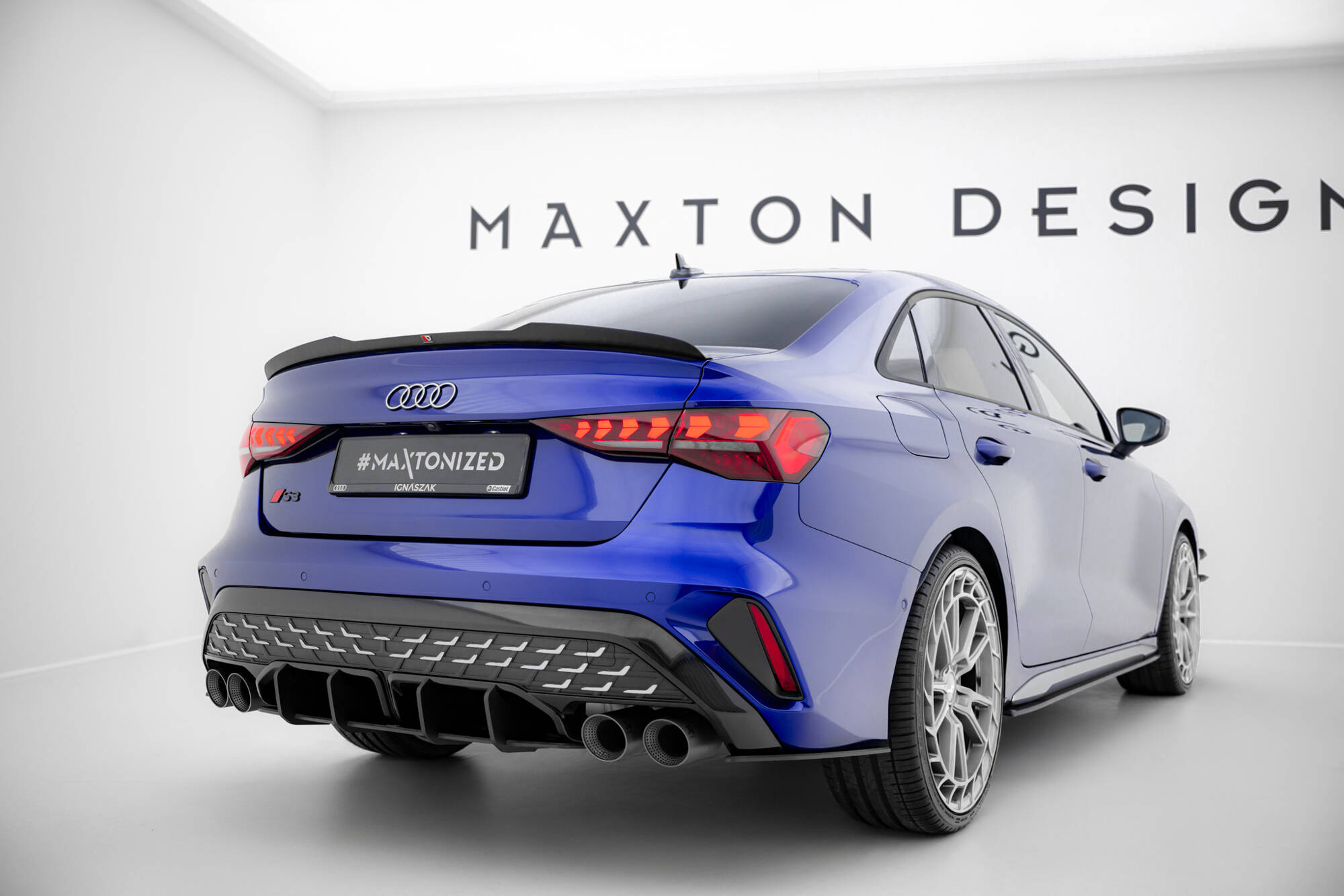 Maxton Design SPOILERKAP AUDI A3 / A3 S-LINE / S3 / RS3 SEDAN 8Y + Audi A3 S-Line Sedan / S3 Sedan 8Y Facelift