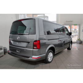Matzwart Aluminium Achterbumperprotector passend voor Volkswagen Transporter T6 2015- & FL 2019- (met achterklep) 'Riffled plate'