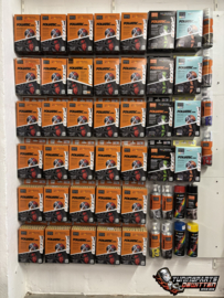 🔥 GIVE YOUR CAR THE LOOK IT DESERVES 🔥  🚗💨 Goed nieuws! Vanaf nu hebben wij ALLE kleuren Foliatec Remklauw Lak PERMANENT OP VOORRAAD! 🎨  Wil jij jouw wagen die sportieve, agressieve uitstraling geven? Of net een unieke kleur die eruit KNALT? 💥