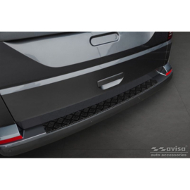 Matzwart Aluminium Achterbumperprotector passend voor Volkswagen Transporter T6 2015- & FL 2019- (met achterklep) 'Riffled plate'