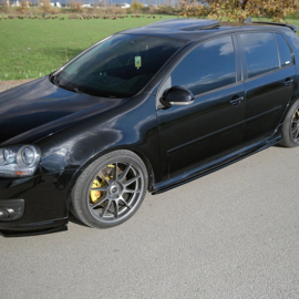 Oneway Set Sideskirts passend voor Volkswagen Golf V GTi/GTD 2003-2008 – Glanzend zwart