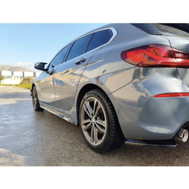 Motordrome Set sideskirts passend voor BMW 1-Serie (F40) excl. M-Sport/M135i 2019-2024 (ABS Glanzend zwart)
