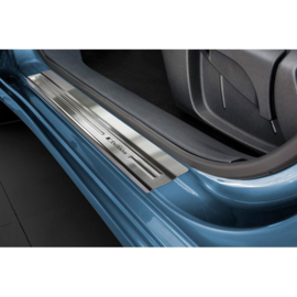 RVS Instaplijsten passend voor Nissan Pulsar 2013- - 'Exclusive' - 4-delig