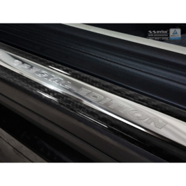 Universele instaplijsten 'Special Edition' Zwart 3D Carbon / Aluminium (2 stuks) - 45x4cm