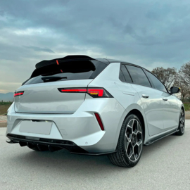 Oneway Complete bodykit passend voor Opel Astra L HB 5-deurs 2021- - Glanzend zwart
