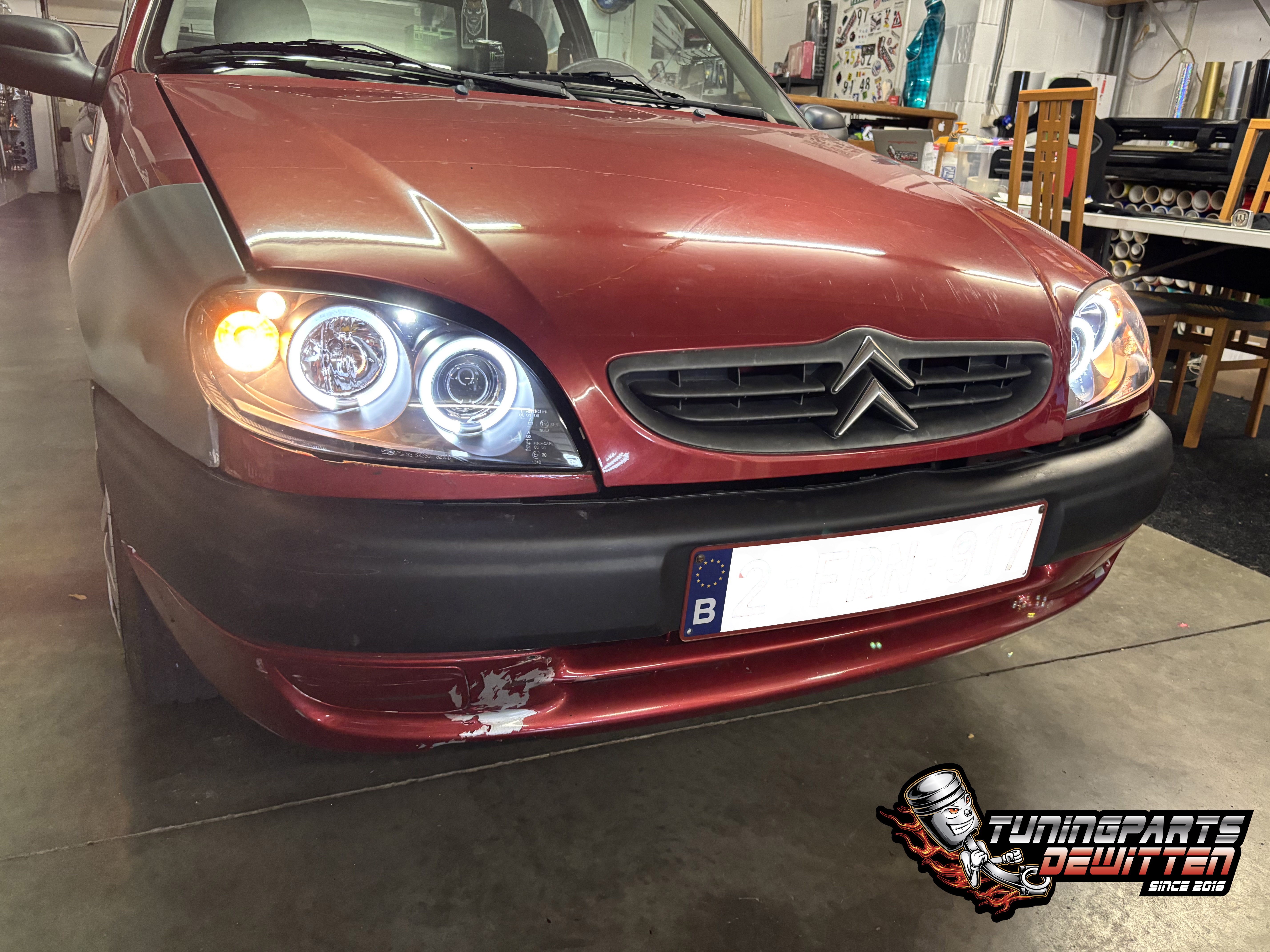 🤩Citroen Saxo voorzien van Angels Eyes🤩