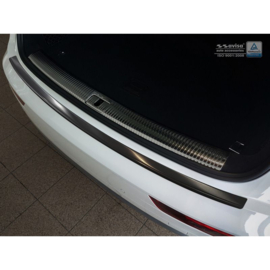 Zwart RVS Achterbumperprotector passend voor Audi Q5 2017-2020 & FL 2020- 'Ribs'