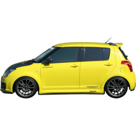 Chargespeed Sideskirts passend voor Suzuki Swift II Sport 2005- 'BottomLine' (FRP)