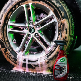 Turtle Wax 53751 Hybrid Solutions Hyper Foam Wheel Cleaner & Tyre Prep 680ml