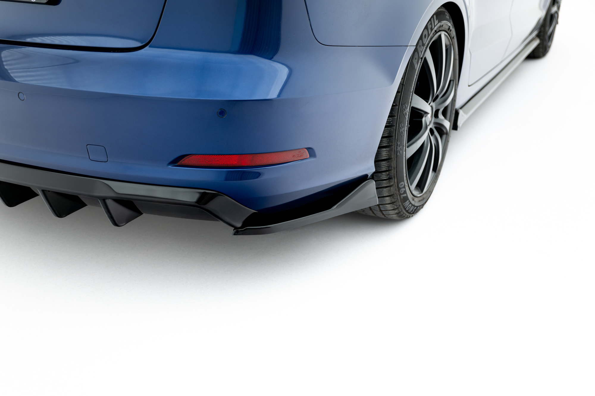 Maxton Design Achterspoiler Audi A3 Sedan 8V (uitvoering met dubbele uitlaatpijpen aan één kant)