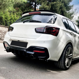 Oneway Achterbumperskirt (Diffuser) passend voor BMW 1-Serie F20/F21 Facelift M-Power 2015-2019 - Glanzend zwart