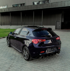 Oneway Achterbumperskirt (Diffuser) passend voor Alfa Romeo Giulietta 2010-2020 - Versie 2 - Glanzend zwart