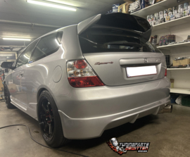 👉After we were allowed to Lower this Car👈  💥💥We were now also allowed to Spray the Front Spoiler, Rearlip & Rear Spoiler in The Color of the Car ON Color Code💥💥  🔥🔥We were also allowed to Tint the Rear Lights of this Car🔥🔥