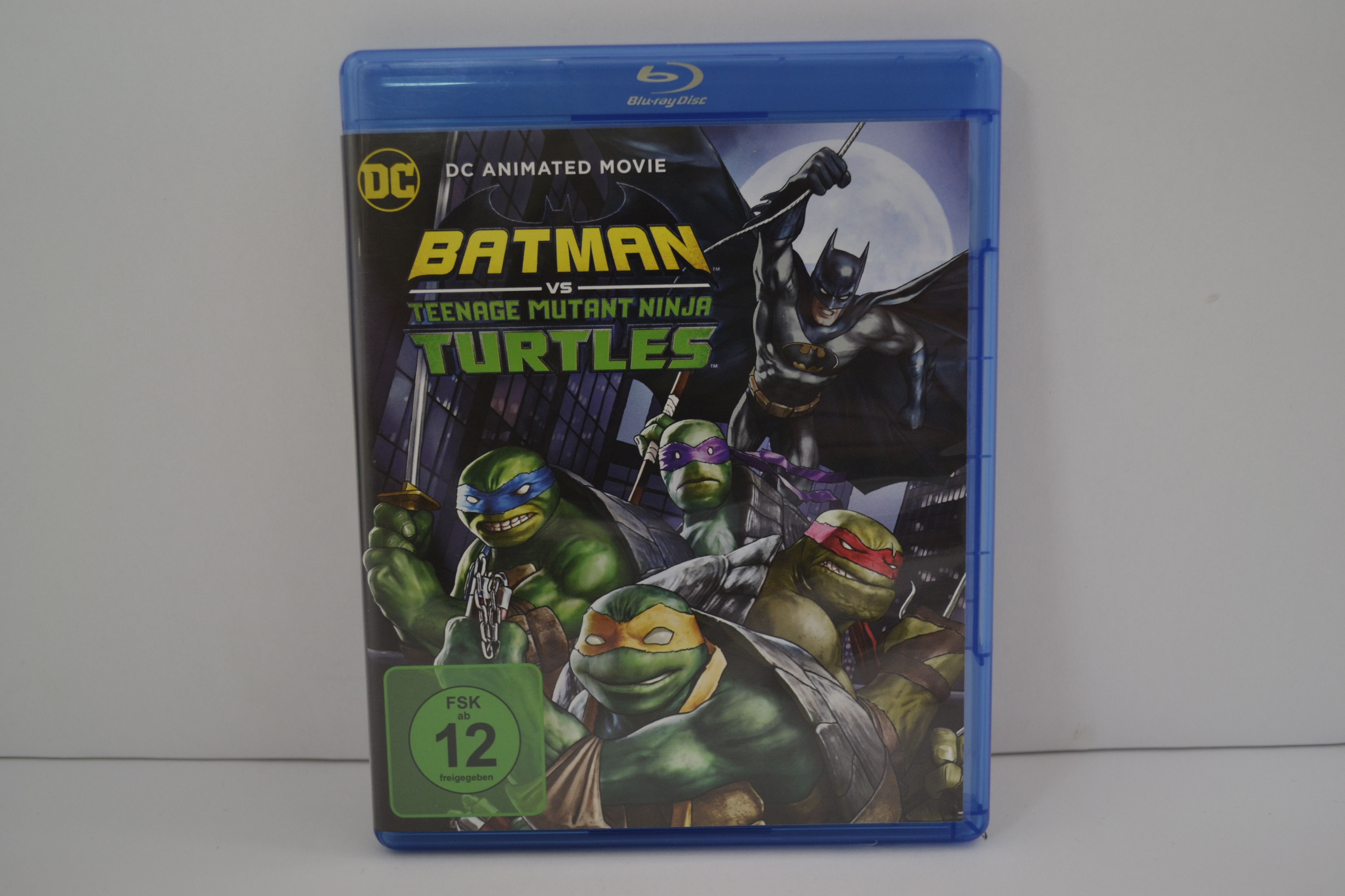 Batman vs Teenage Mutant Ninja Turtles (BLU-RAY)