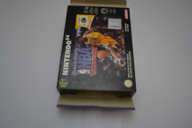 Kobe Bryant in NBA Courtside (N64 NFAH CIB)