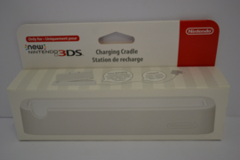 New Nintendo 3DS  - Charging Cradle - NEW