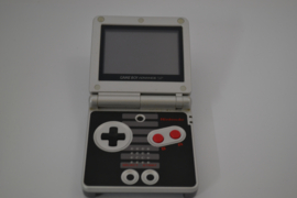 Gameboy Advance NES Limited Edition SP AGS 001