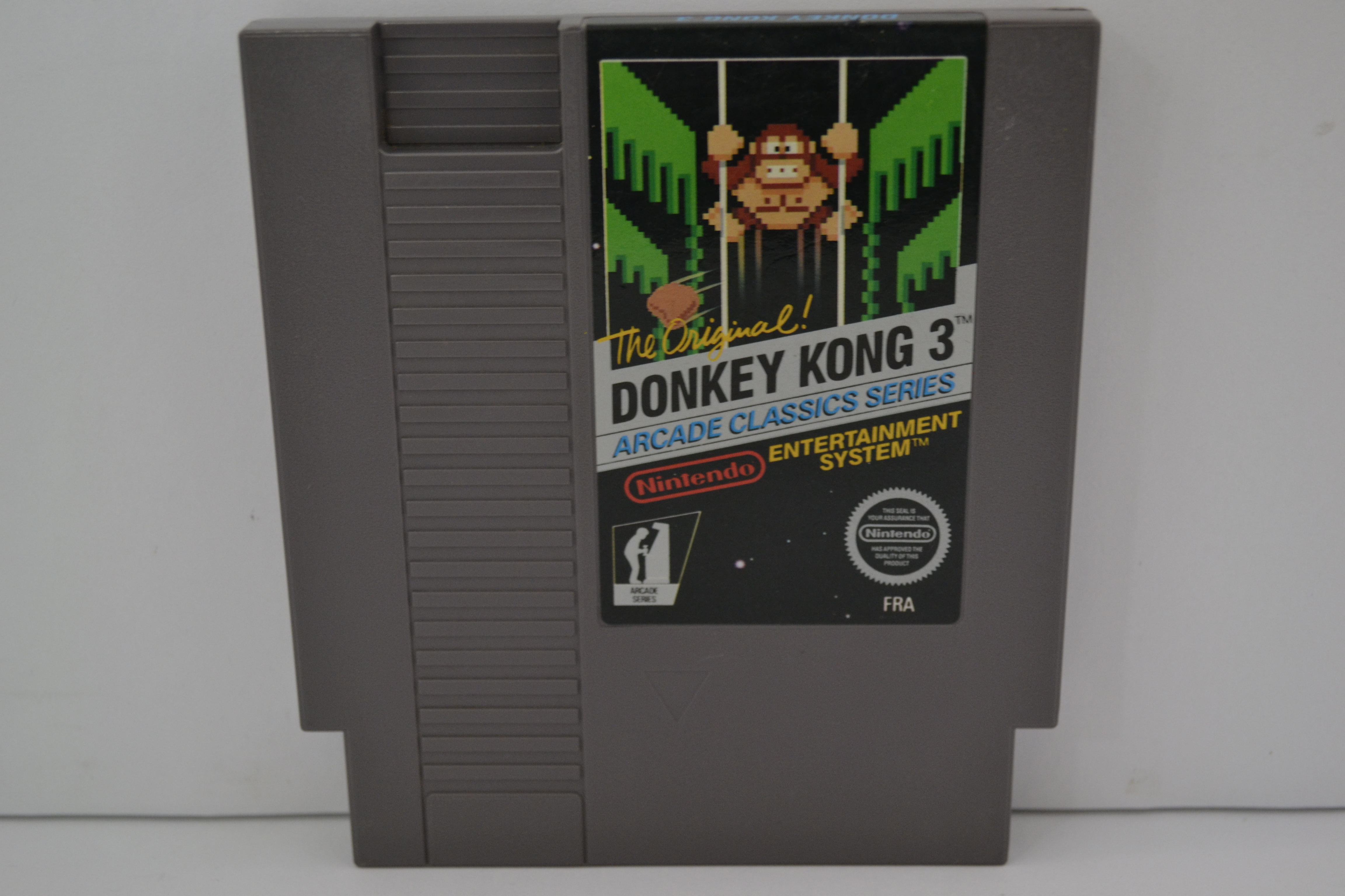Donkey Kong 3 - Arcade Classics Series (NES FRA)
