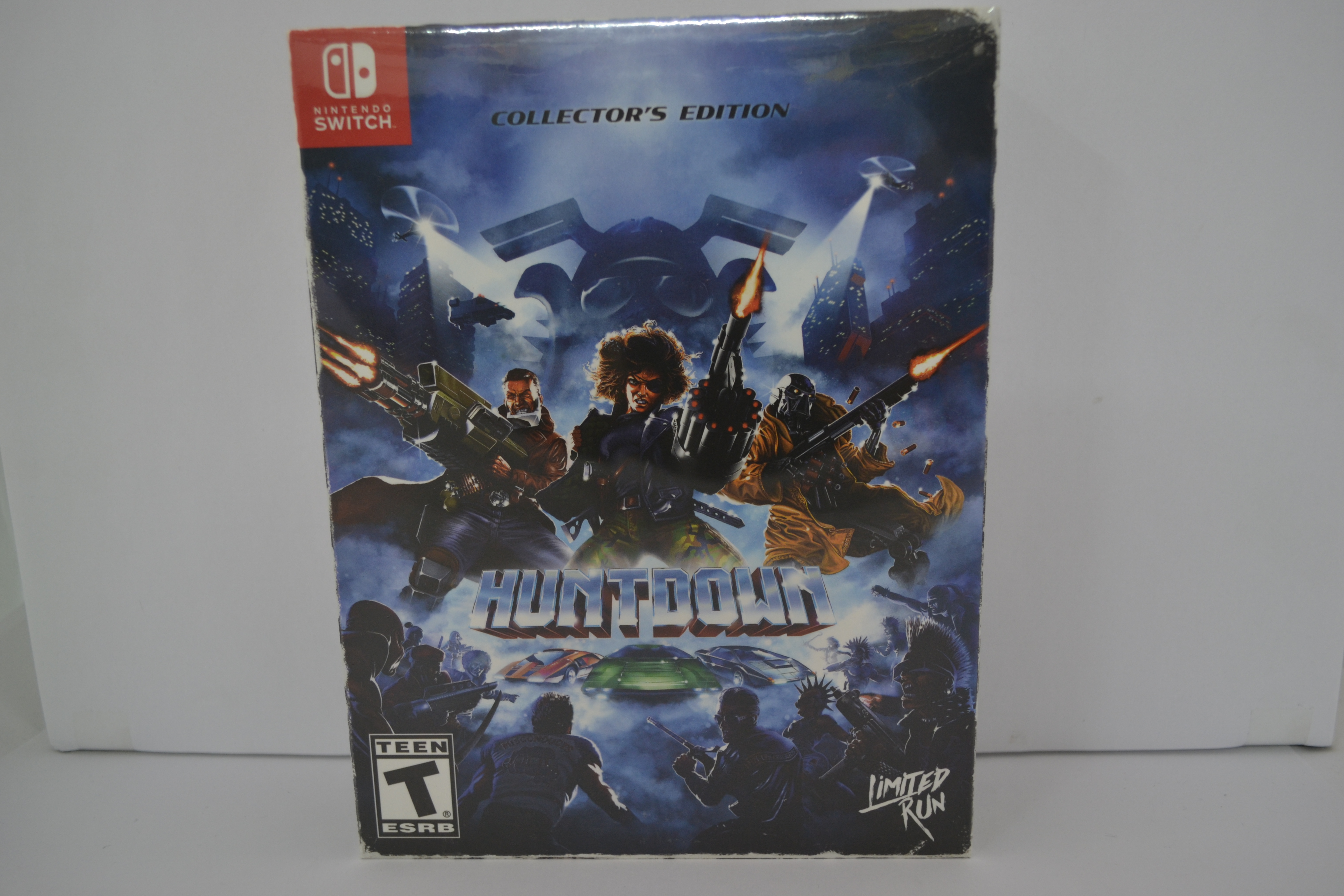 Huntdown - Collector's Edition (SWITCH USA)