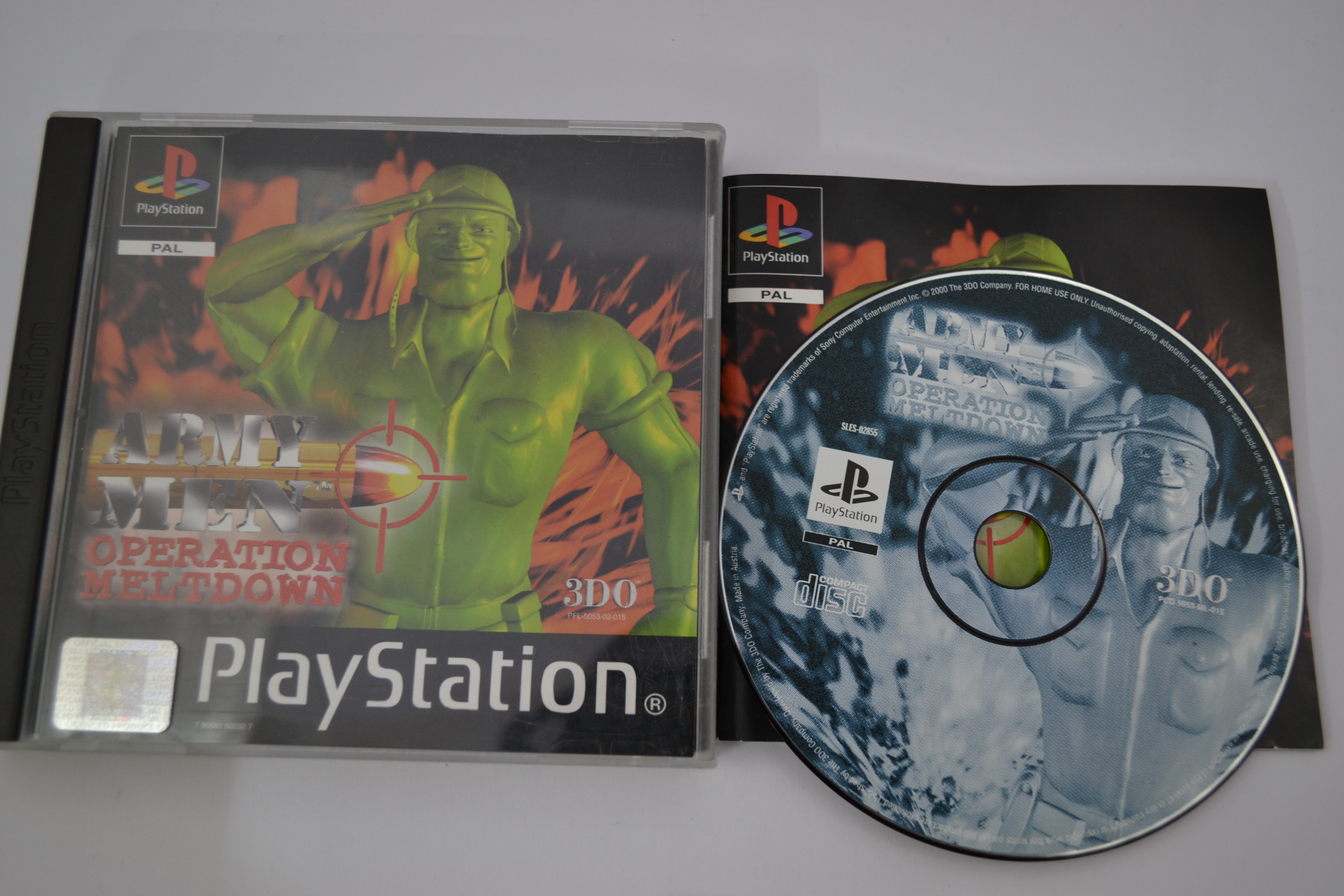 Army Men - Operation Meltdown (PS1 PAL)