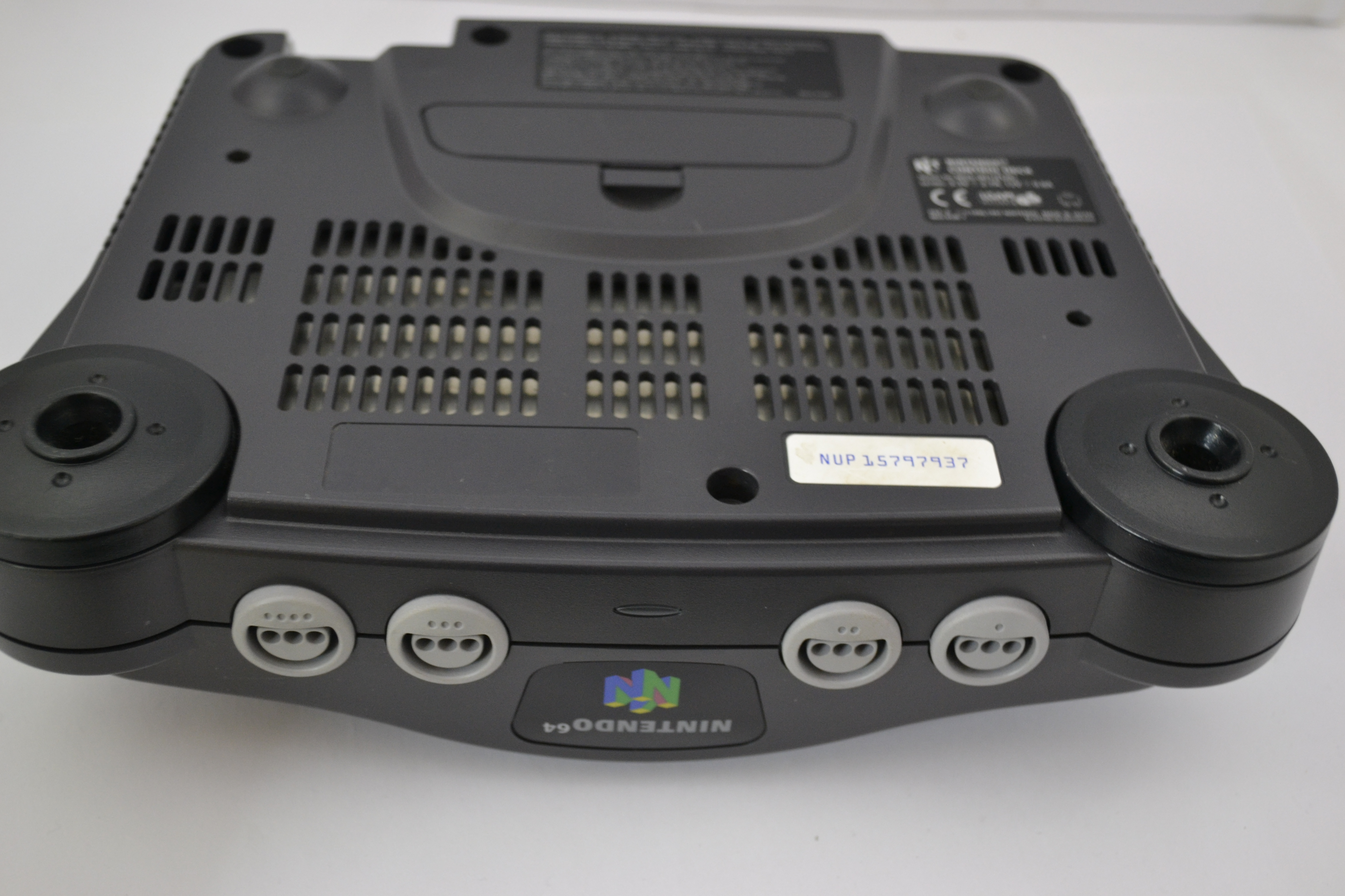 Nintendo 64 (charcoal Grey)