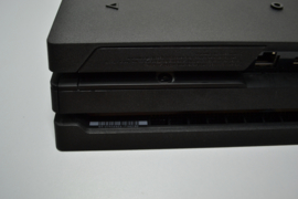 Playstation 4 Pro 1TB