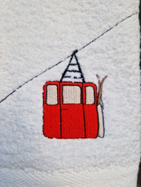 Gastendoekje rode gondelbaan - 30 x 50 cm