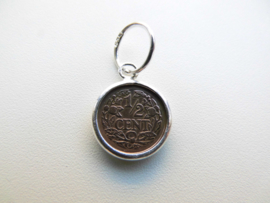 Halve cent hanger (no wan sma kan broko you)