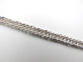 Zilveren bracelet.