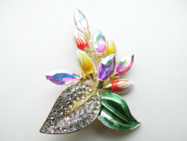 Broche pastel bloem.