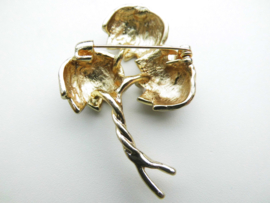 Broche lotus bloem.