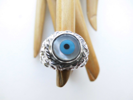 Zilveren oog ring.