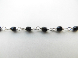 Zilveren zwarte kralen baby bracelet.