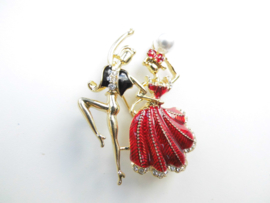 Broche tango dance.