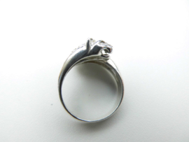 Zilveren panterkoppen ring.